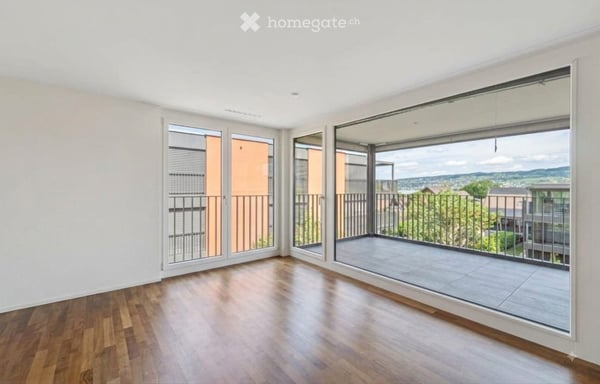 Helle 5-Zimmer-Wohnung mit Balkon und schöner Aussicht in Horgen 9