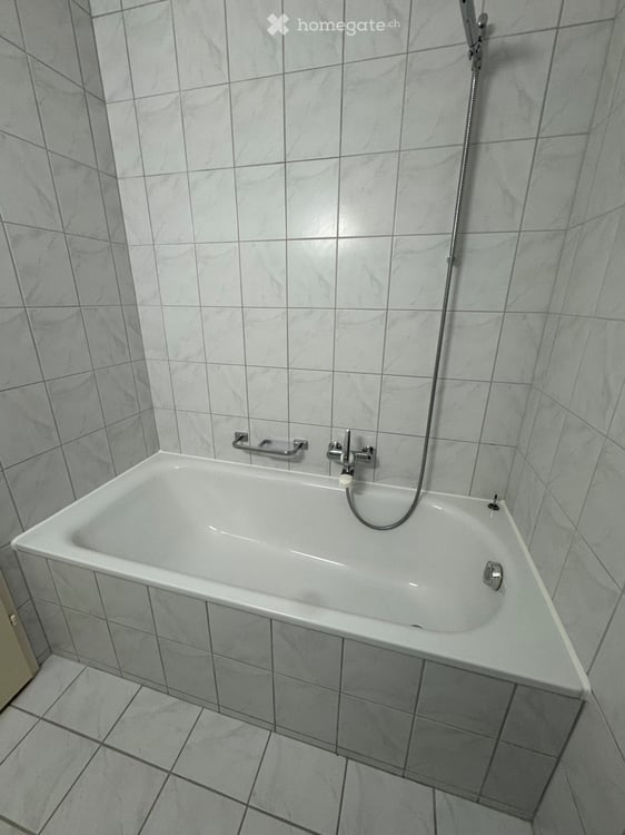 Helle 2-Zimmer-Wohnung mit Balkon 11