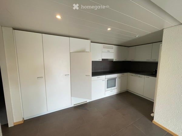 Charmant appartement de 2.5 pièces à La Neuveville 3