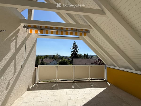 Grosszügige Maisonettewohnung mit Weitsicht in Hettlingen 5