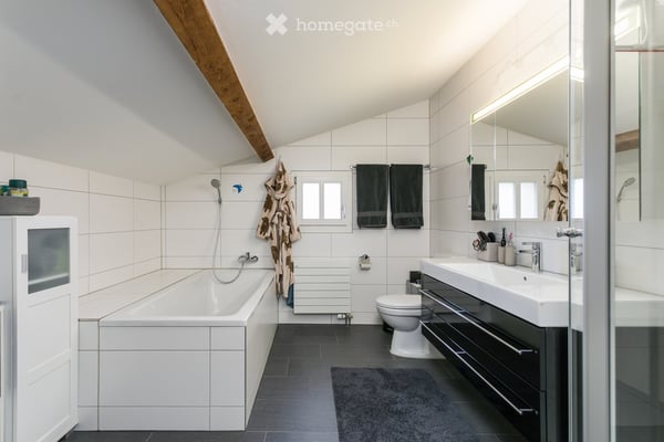 Charmantes Einfamilienhaus mit Sicht ins Grüne 6
