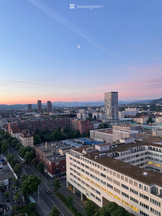 Furnished 3.5 Room Apartment | 16th Floor | Zurich Altstetten | Temporary 4