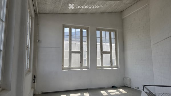 Heller Atelier/ Hobbyraum im 5. OG mit Lift im Stufenbau in Ittigen 2