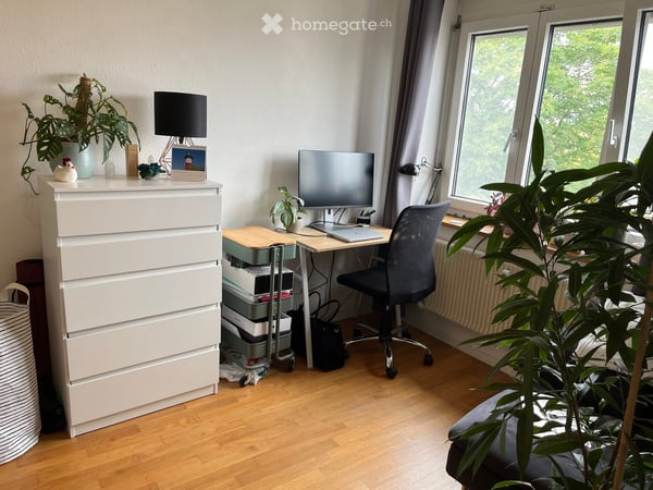 Spacious and Bright Room in Shared Flat close to Kannenfeldplatz from mid November 1