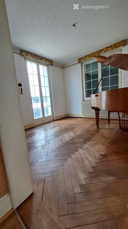 Charmante 3-Zimmer-Wohnung im Altbau an der Reinacherstrasse, Basel 2