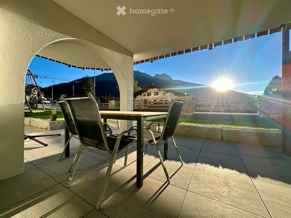 Moderne 3.5-Zimmer 1. Wohnung mit Bergpanorama in Klosters 3