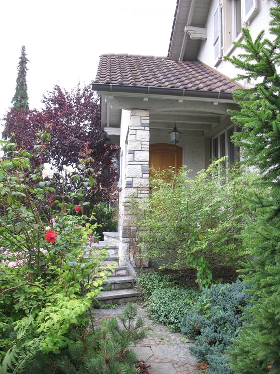 Freistehendes 6.5 Zimmer Einfamilienhaus in Busswil (Gemeinde Lyss) zum Vermieten 3