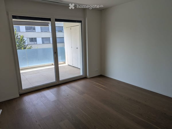 Helle & grosszügige 4.5-Zimmer-Wohnung in Glattpark (Opfikon) 7