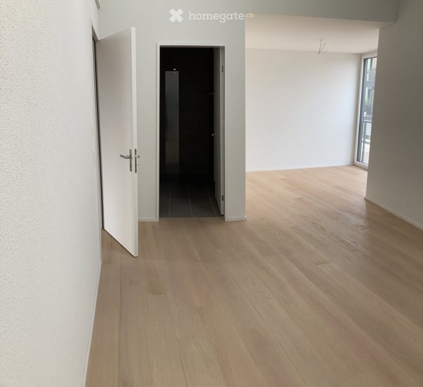 5.5-Zimmer-Maisonette/Duplex-Wohnung mit wunderschöner Fernsicht in familienfreundlicher Überbauung 9