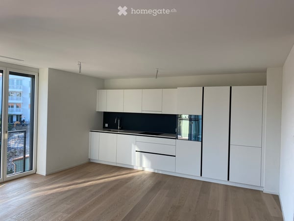 5.5-Zimmer-Maisonette/Duplex-Wohnung mit wunderschöner Fernsicht in familienfreundlicher Überbauung 2