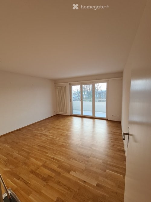 Helle 3-Zimmer-Wohnung mit Balkon und Aussicht in Oberrohrdorf 4