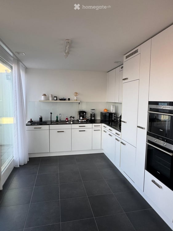 Sublease: Fully furnished, modern 2.5-room apartment – Enge/Wiedikon Available from December 1, 2026 5