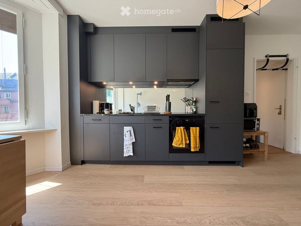 Gemütliche und möblierte 2-Zimmer-Wohnung bis Mitte Juli 2027 1