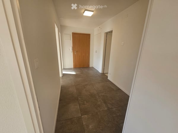 3.5 Zimmer Wohnung im 4. Obergeschoss mit schöner Aussicht Richtung Bodensee ostseitig (Morgensonne) 4
