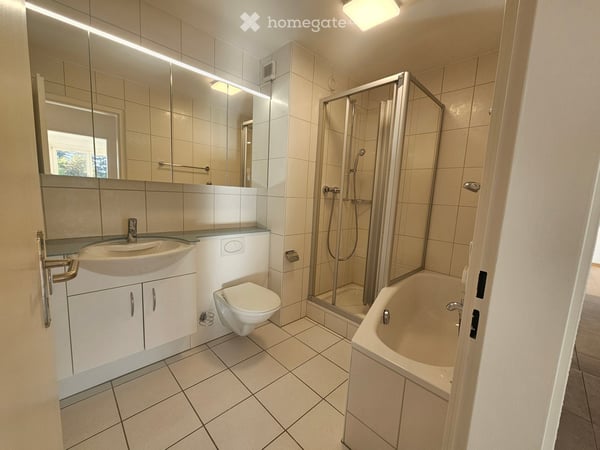3.5 Zimmer Wohnung im 4. Obergeschoss mit schöner Aussicht Richtung Bodensee ostseitig (Morgensonne) 9
