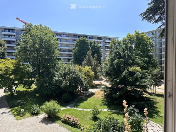 Charmant appartement de 3,5 pièces avec balcon à Genève – Avenue William-Favre 4