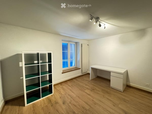 Maison de village historique de 8.5 pièces à Eclépen, Vaud 9