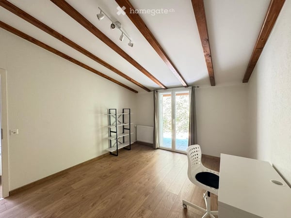 Maison de village historique de 8.5 pièces à Eclépen, Vaud 12