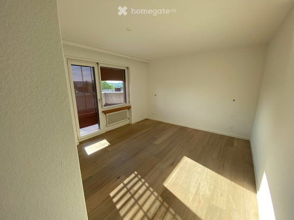 Grosszügige Attikawohnung mit Rundum-Terrasse und Weitblick 9
