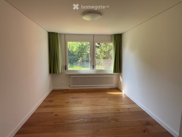Ruhiges, renoviertes 2-Zimmer-Einfamilienhaus in Turgi im Grünen 8
