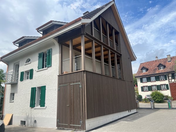 2.5-Zimmer-Wohnung in Trüllikon – frisch saniert mit Balkon 1