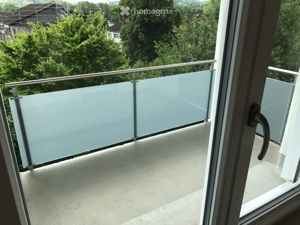 Charmante 3.5-Zimmer-Dachwohnung mit Balkon in Brugg AG 5