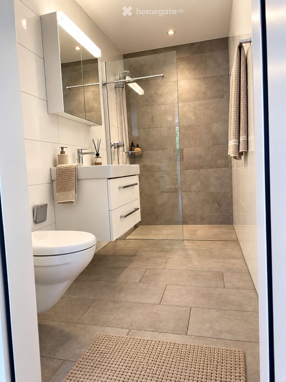 Wohnen mit Rheinblick: Helle 3.5-Zimmer-Wohnung mit grossem Balkon 8