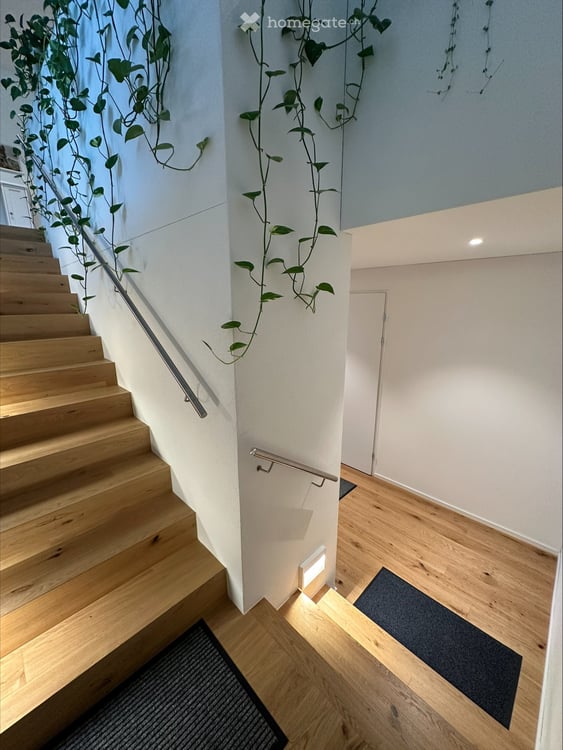 Exklusive 5.5-Zimmer Maisonette-Wohnung mit atemberaubendem Zürichsee- und Bergblick 11