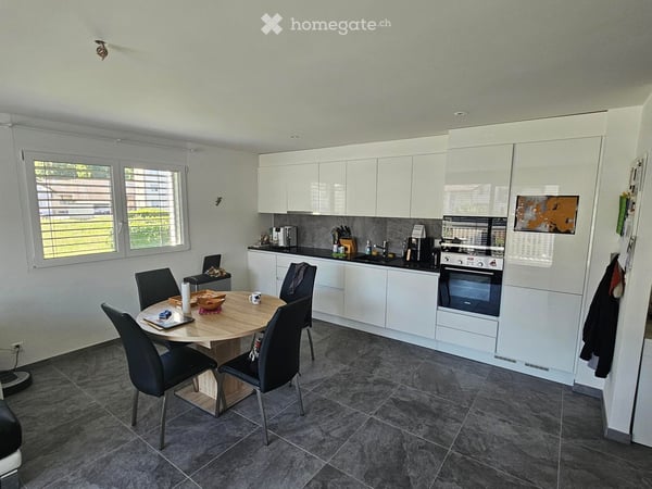 Charmant appartement récent de 3.5 pièces avec vue sur les montagnes à Vionnaz