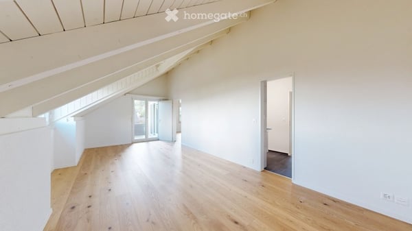 Frisch sanierte Dachwohnung mit traumhafter Seesicht 5