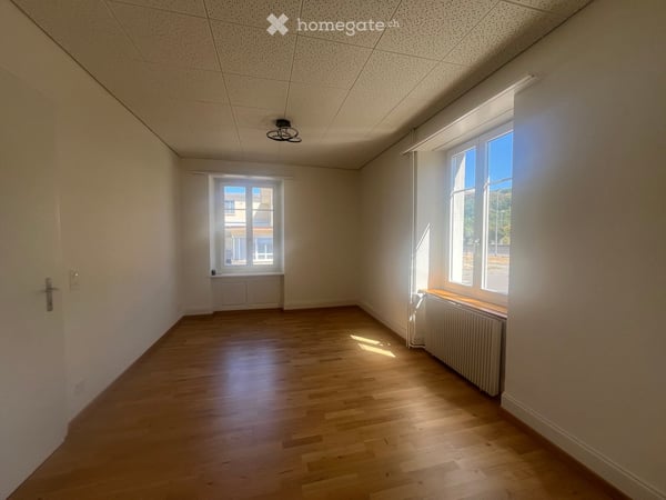 4-Zimmer-Wohnung in 2-Familienhaus mit Balkon / 3-Zimmer-Wohnung mit direktem Gartenabgang 33