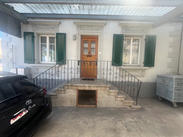 4-Zimmer-Wohnung in 2-Familienhaus mit Balkon / 3-Zimmer-Wohnung mit direktem Gartenabgang 7