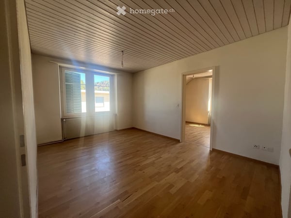 4-Zimmer-Wohnung in 2-Familienhaus mit Balkon / 3-Zimmer-Wohnung mit direktem Gartenabgang 10