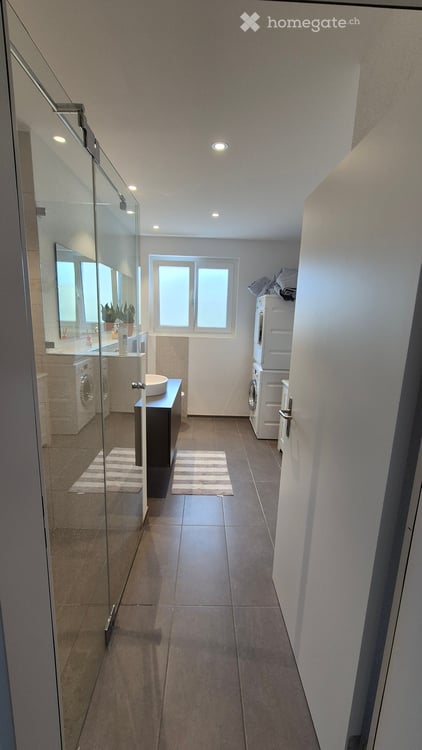 Helle 3.5-Zimmer-Wohnung in Bülach – ab 1. November 28