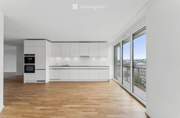 Spacious 5.5-Room New Build Apartment with 2 Balconies in Zürich Binz