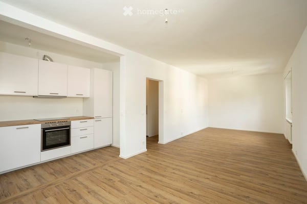 Elegante attico con licenza di residenza secondaria - Posizione strategica