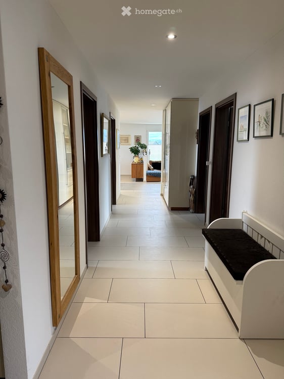 Helle 5.5 Zimmerwohnung an herrlicher Aussicht in 8864 Reichenburg 5