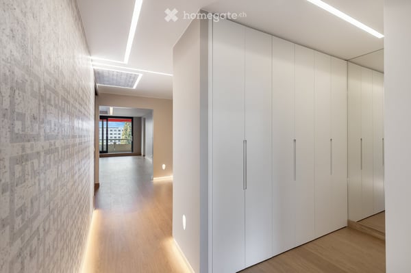 Appartement en étage élevé avec rénovation haut de gamme à Matutina Parc 4