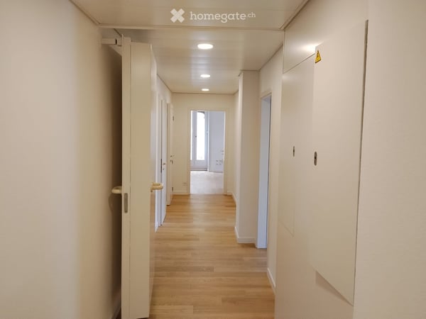 Uffici disponibili in affitto a Lugano centro, fronte lago 6