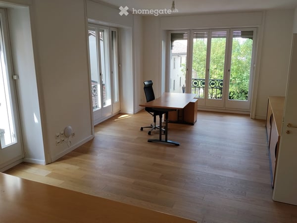 Uffici disponibili in affitto a Lugano centro, fronte lago 8