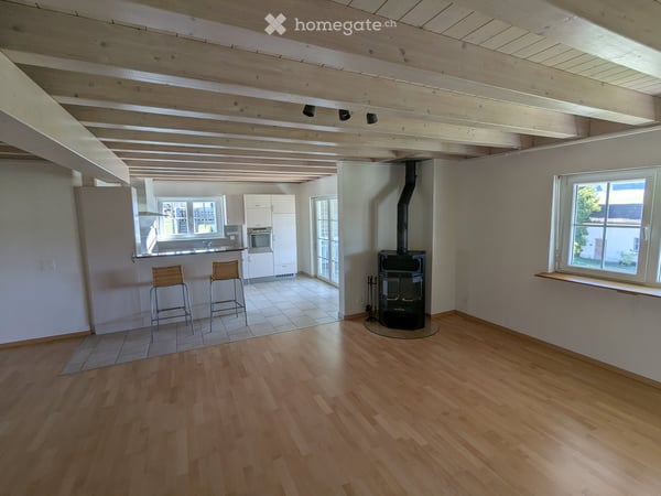 Komfortable und gepflegte 2.5 Zimmer- Wohnung ( optional 4,5 ) 5