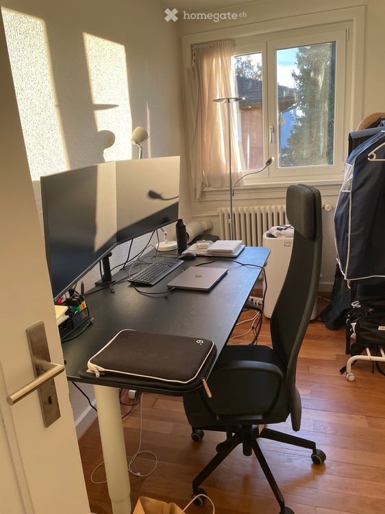 Furnished room/apartment in Zürich 4