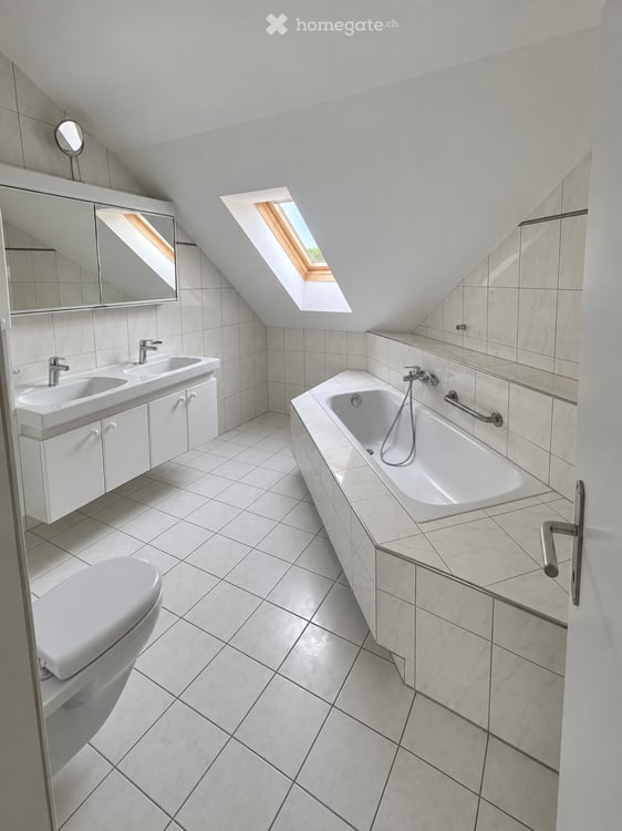 Helle 5.5-Zimmer Maisonette-Wohnung im Zentrum von Elgg 10