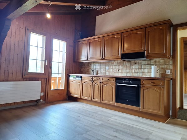 3-Zimmer-Dachwohnung mit atemberaubendem Bergblick in Lenk 3