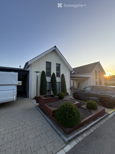 Reiheneinfamilienhaus in Lufingen