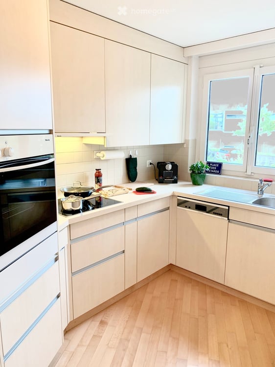 3.5-Zimmer-Wohnung (100m²) sehr zentral in der Stadt Luzern mit atemberaubender Aussicht 9