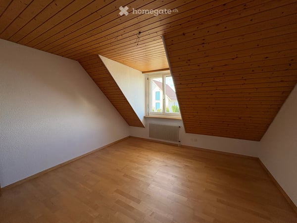 Wohnen wie im Einfamilienhaus: 4-Zimmer-Dachwohnung 9