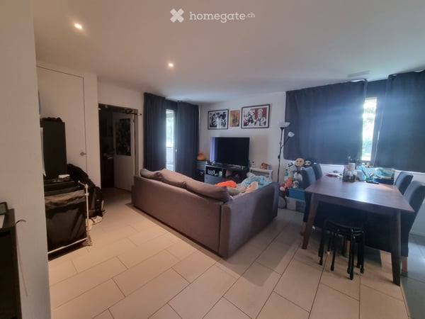 Nachmieter gesucht für Moderne 2.5-Zimmer-Wohnung in Rüti ZH 1