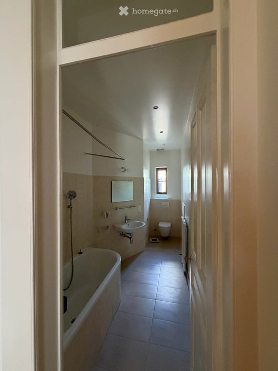 120 m² 2-room apartment in the heart of Geneva — steps from Rue de Rive 5