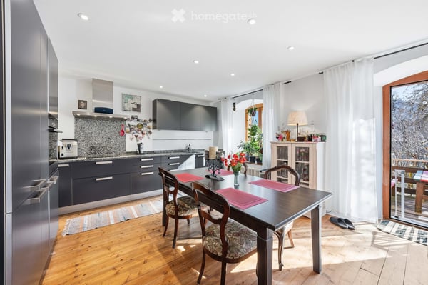Duplex Wohnung in Zweifamilienwohnhaus mit Terrasse und Garten 8